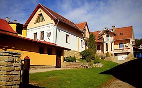 Vila Dravce